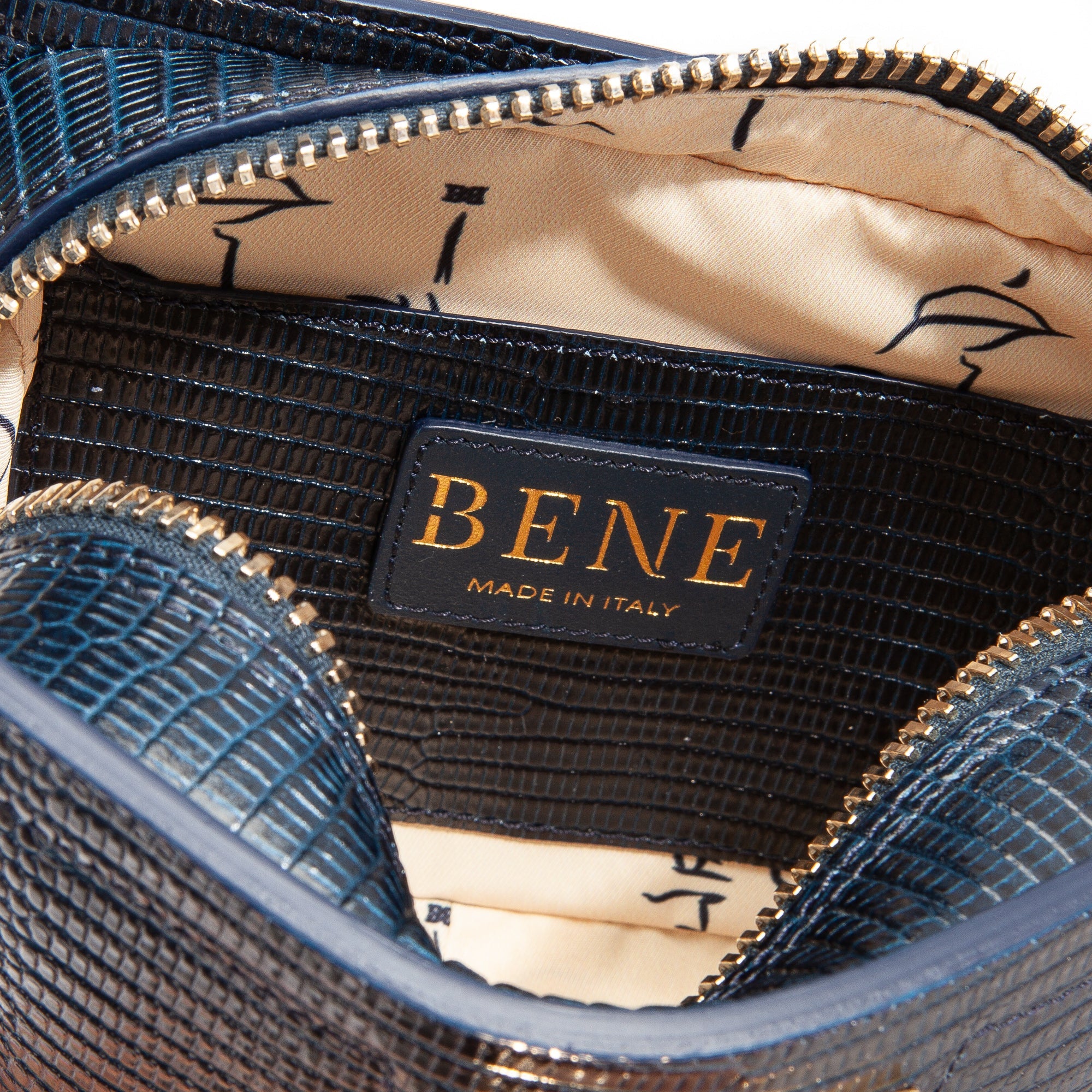 Fairfax in Navy Lizard