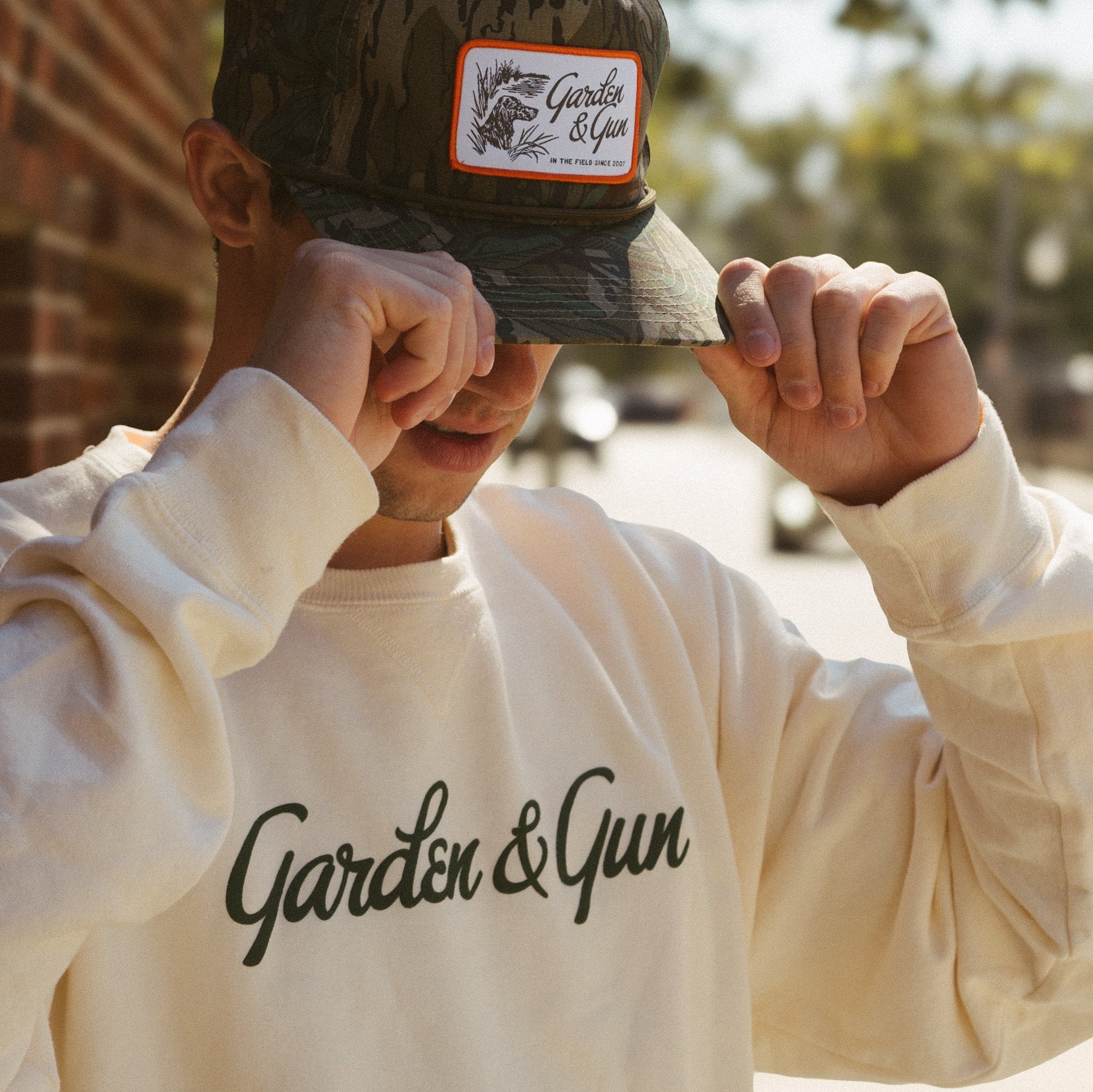 Signature Script Crewneck