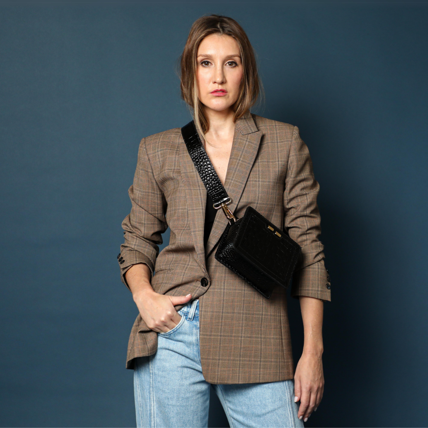 Fairfax in Navy Lizard