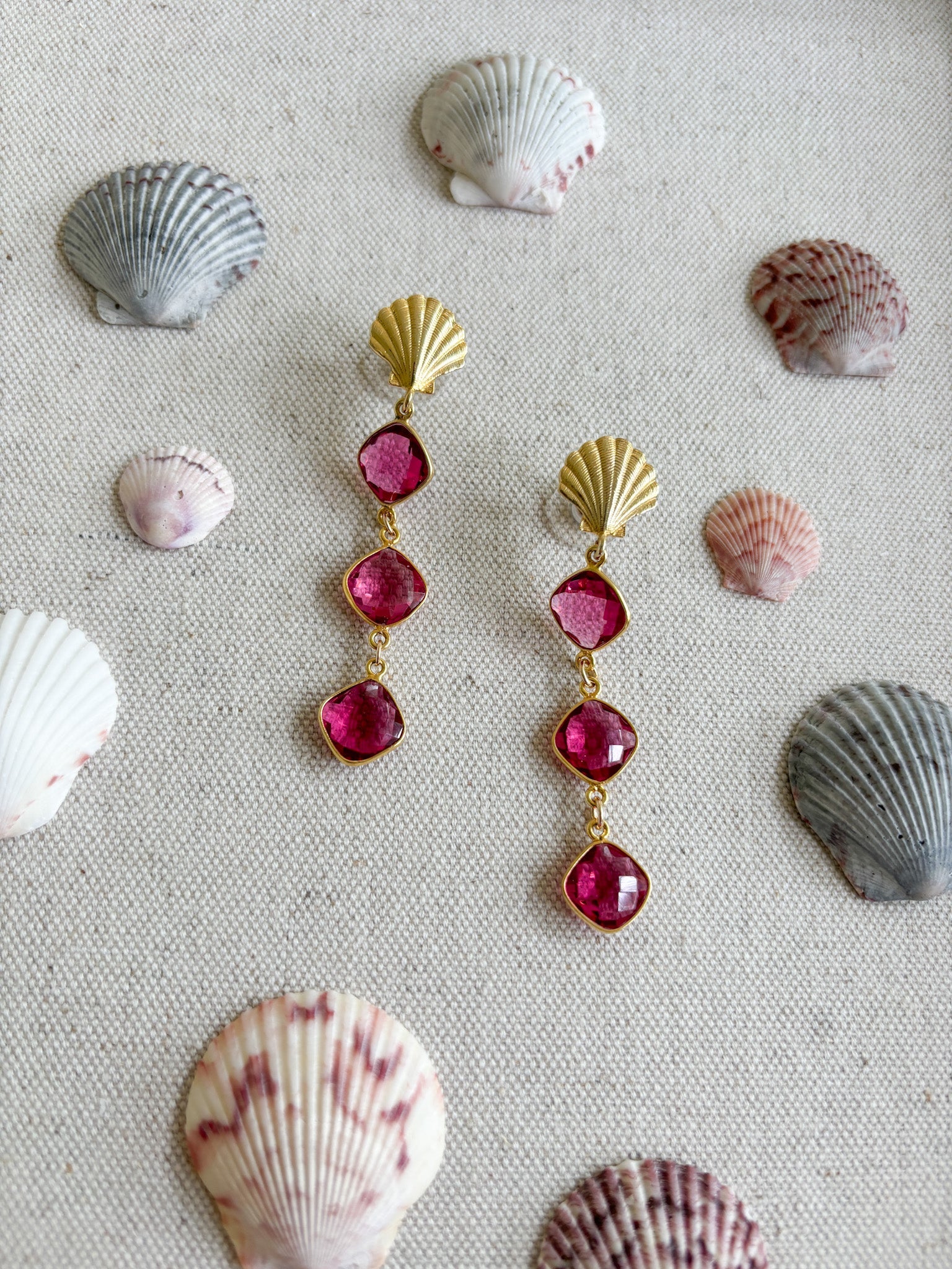 Ocean Shell Pink Quartz Drop Earring