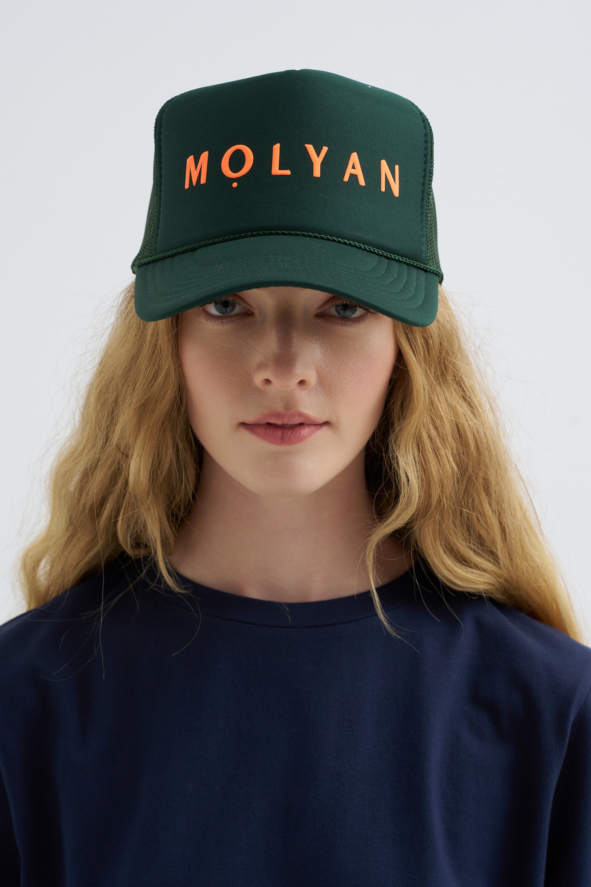 MOLYAN Trucker Hat