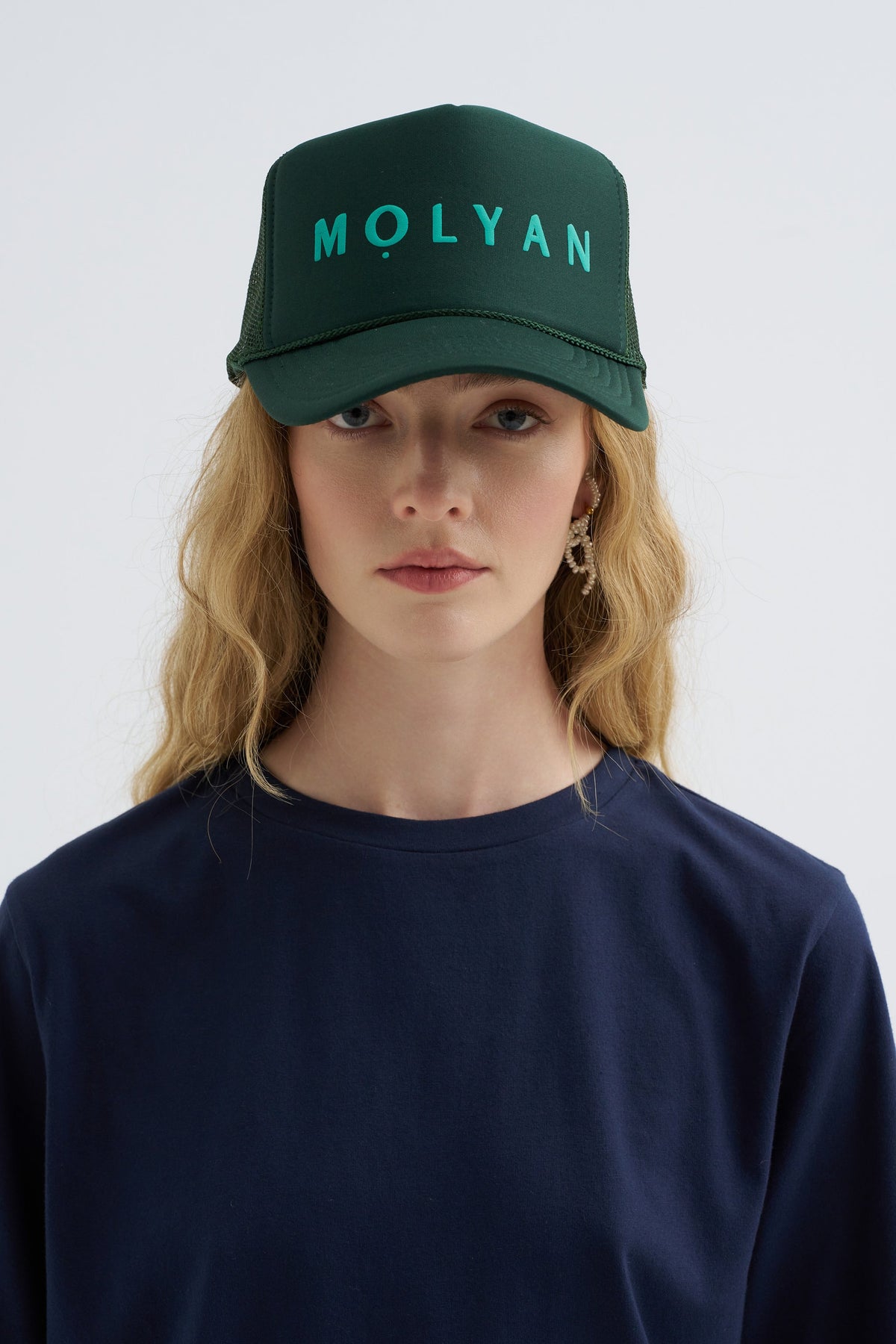 MOLYAN Trucker Hat