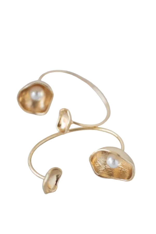 The Oyster Bangle in Gold