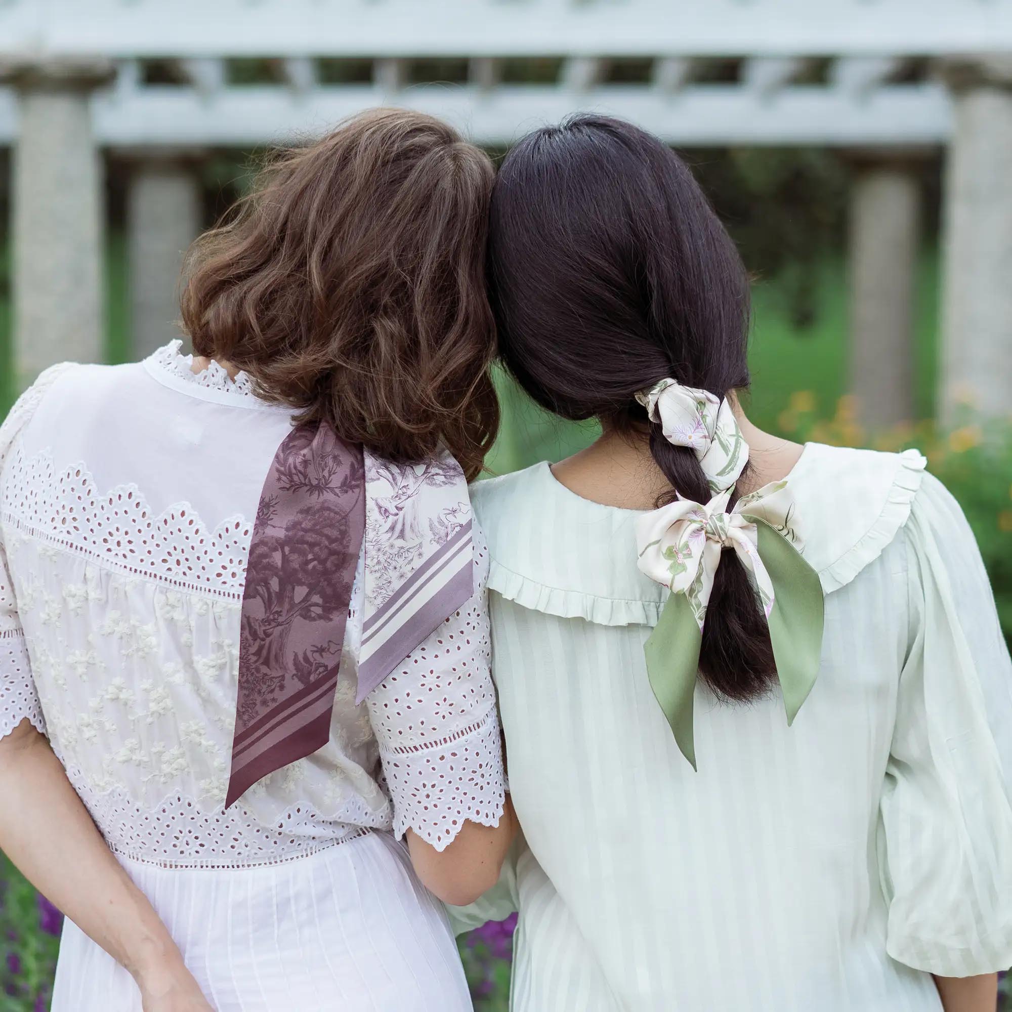 Cottage Vines Twilly Scarf