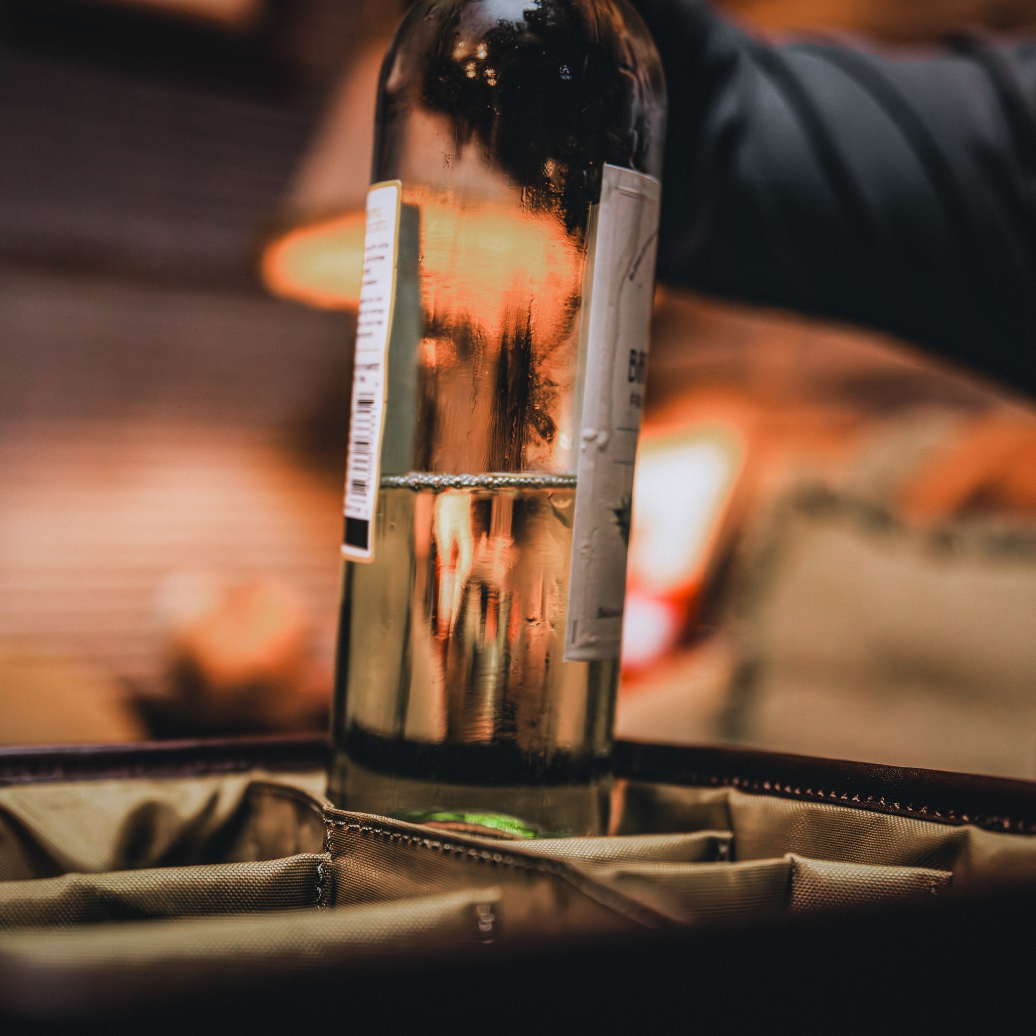 DISTILLER'S TRAVEL CASE