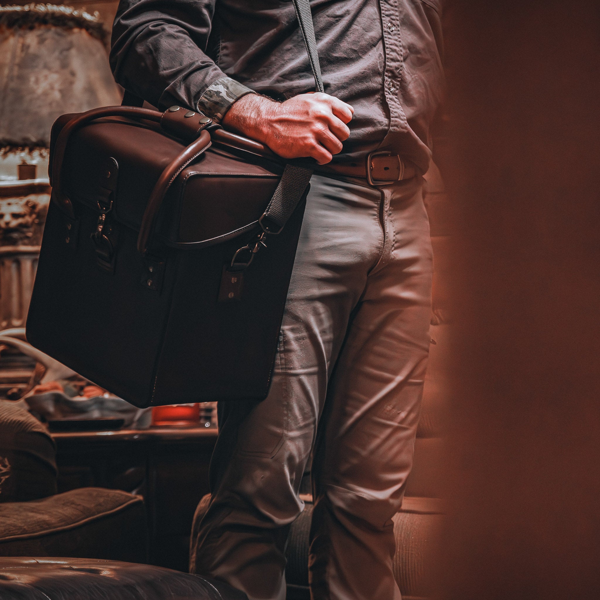 DISTILLER'S TRAVEL CASE