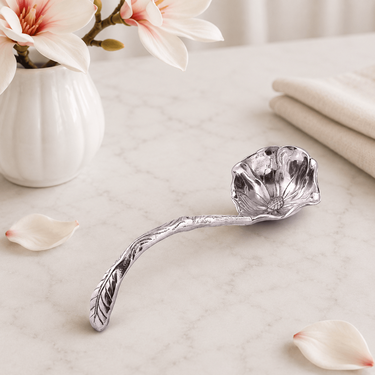 Magnolia Ladle