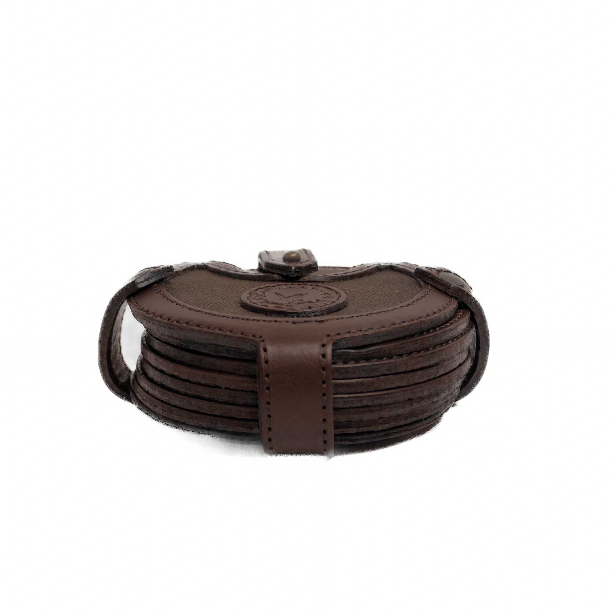 ESSENTIALS CYA LEATHER TRIVET SET