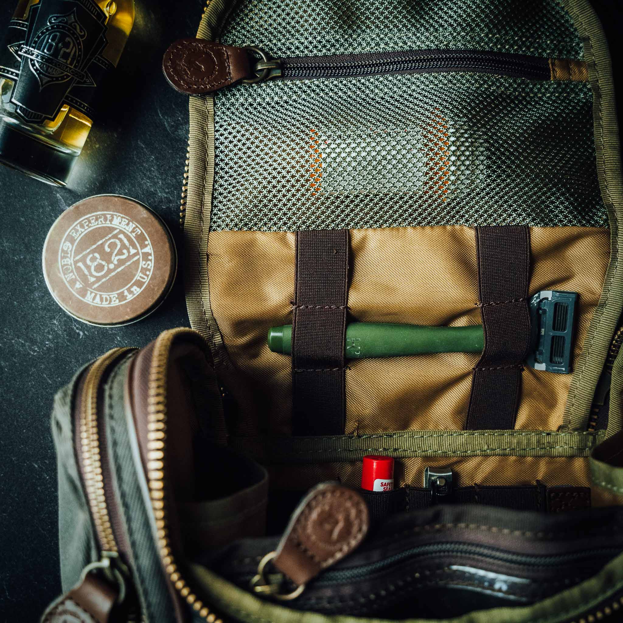 GENTLEMAN’S GROOMING KIT