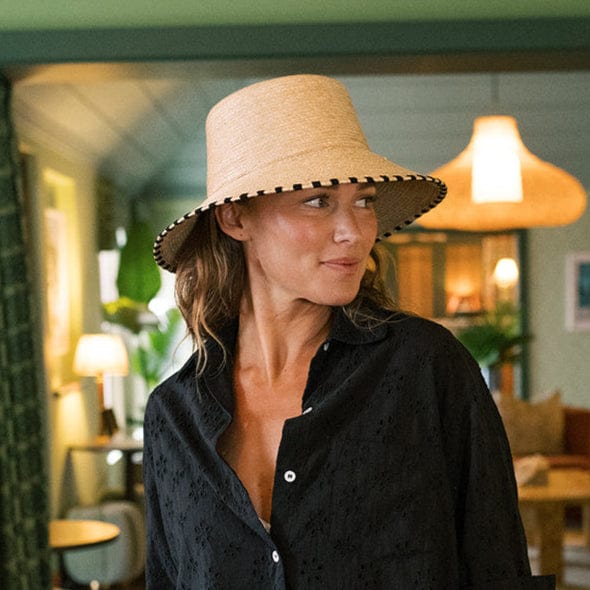 Jakeline Bucket Hat