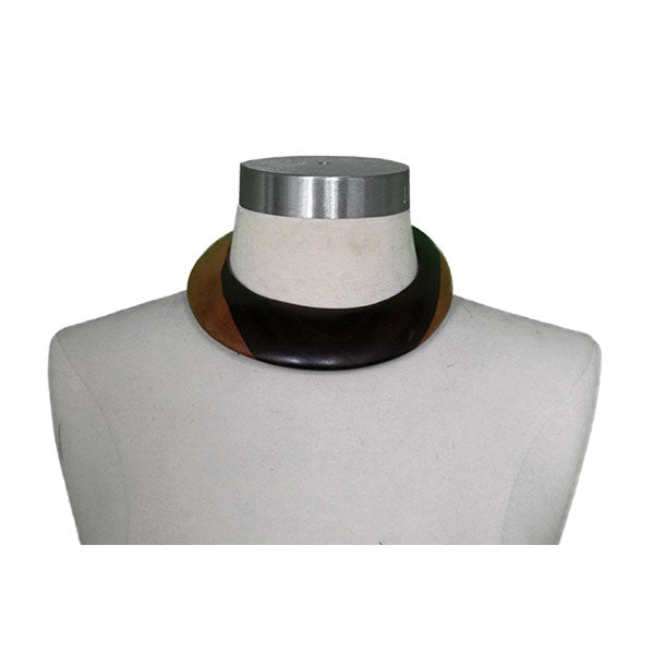 Matoba Choker in Wood