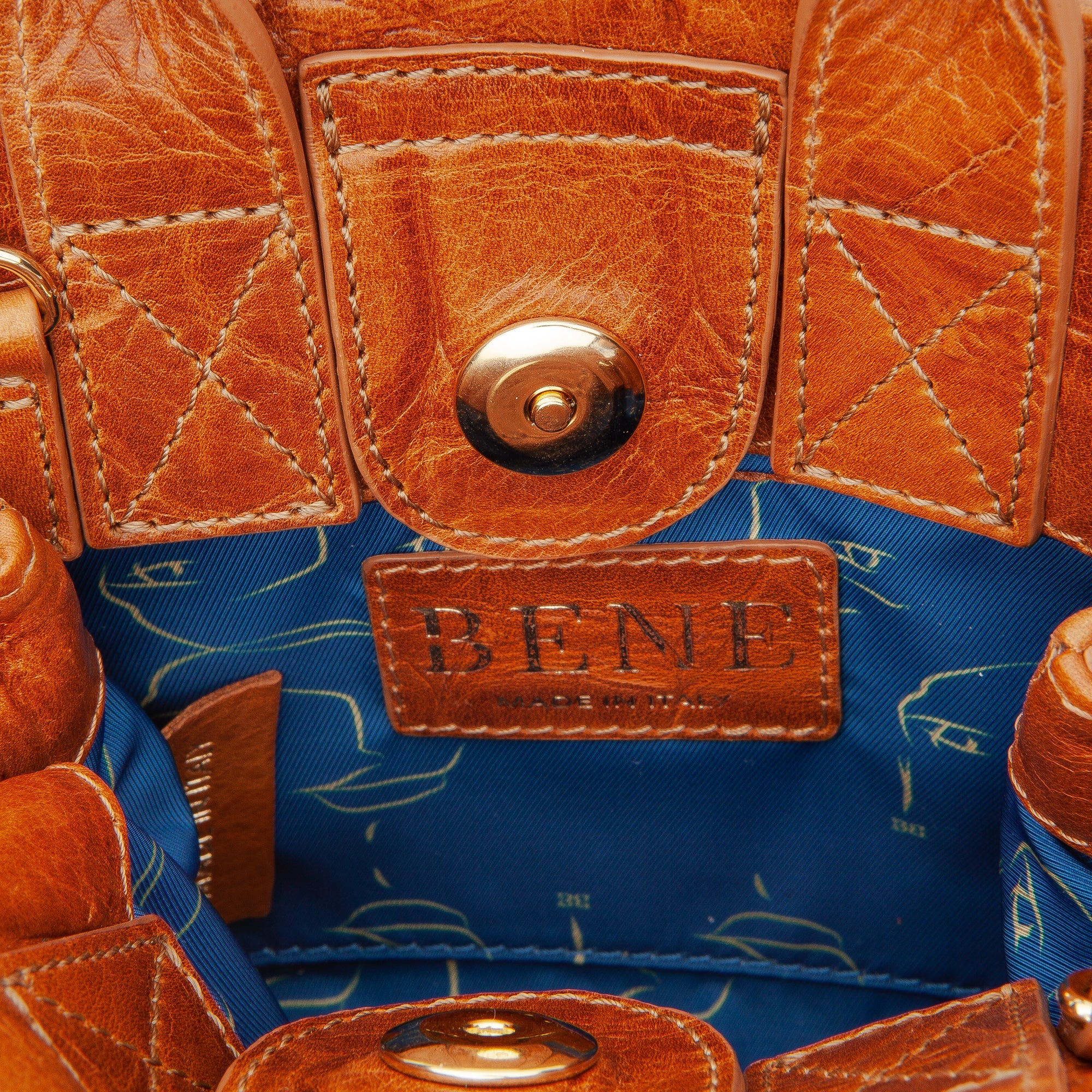 Mini Nott in Buffalo XL Croc