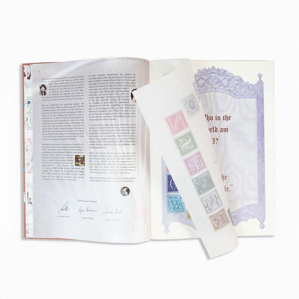 Alice in Wonderland Art Novel™