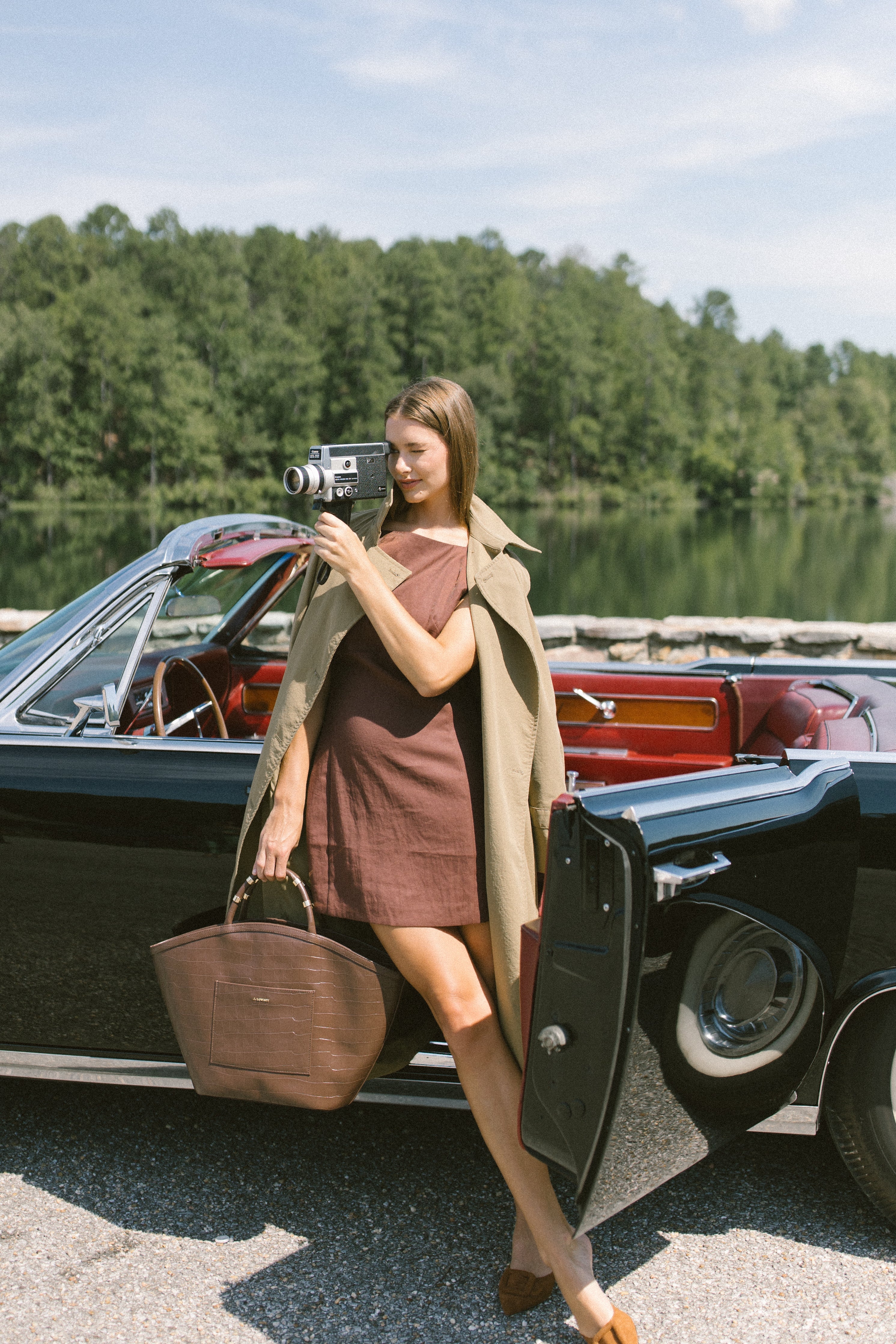 Tote in Espresso Croc – Fieldshop by Garden & Gun