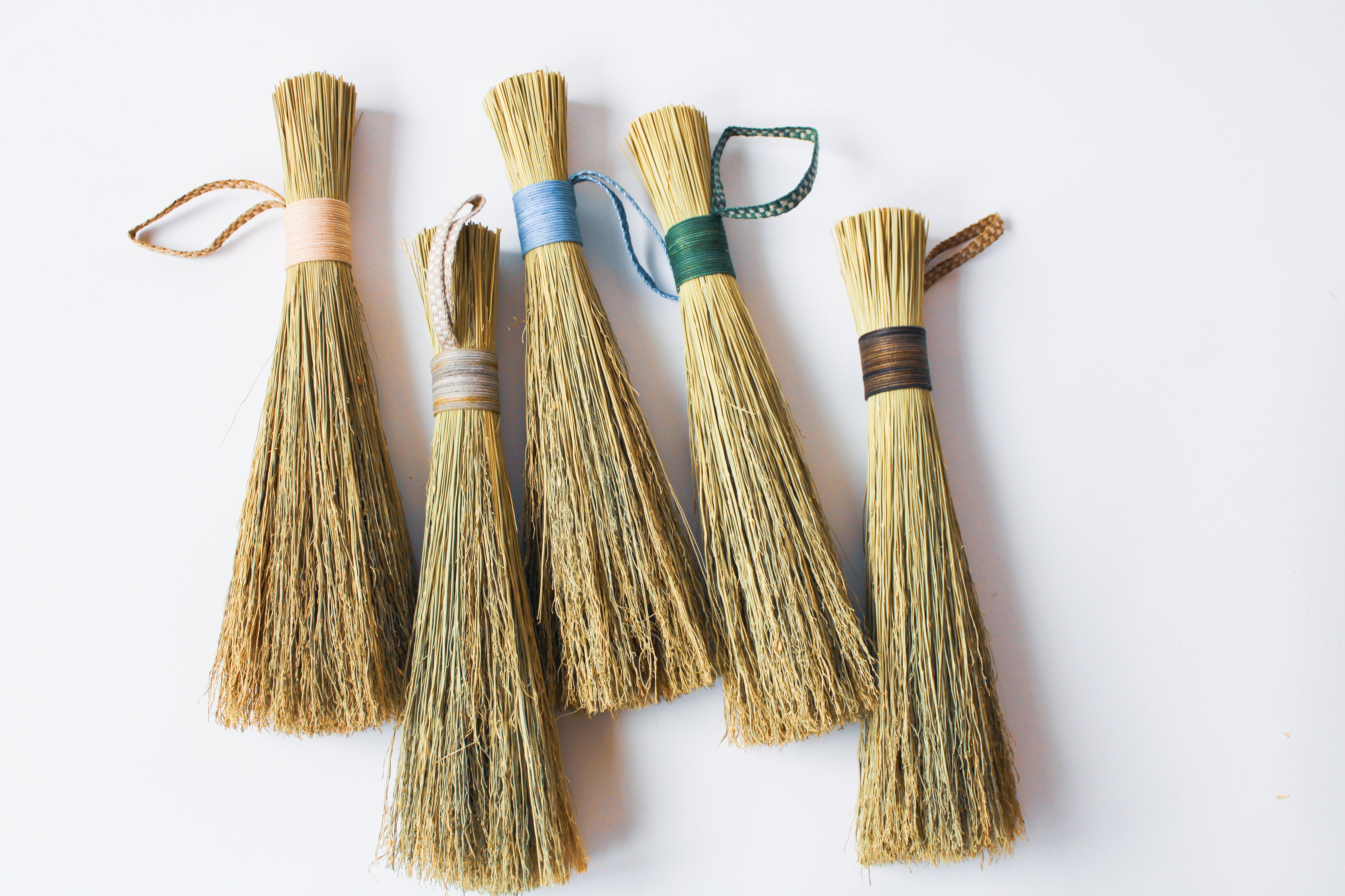 Whisk Hand Broom