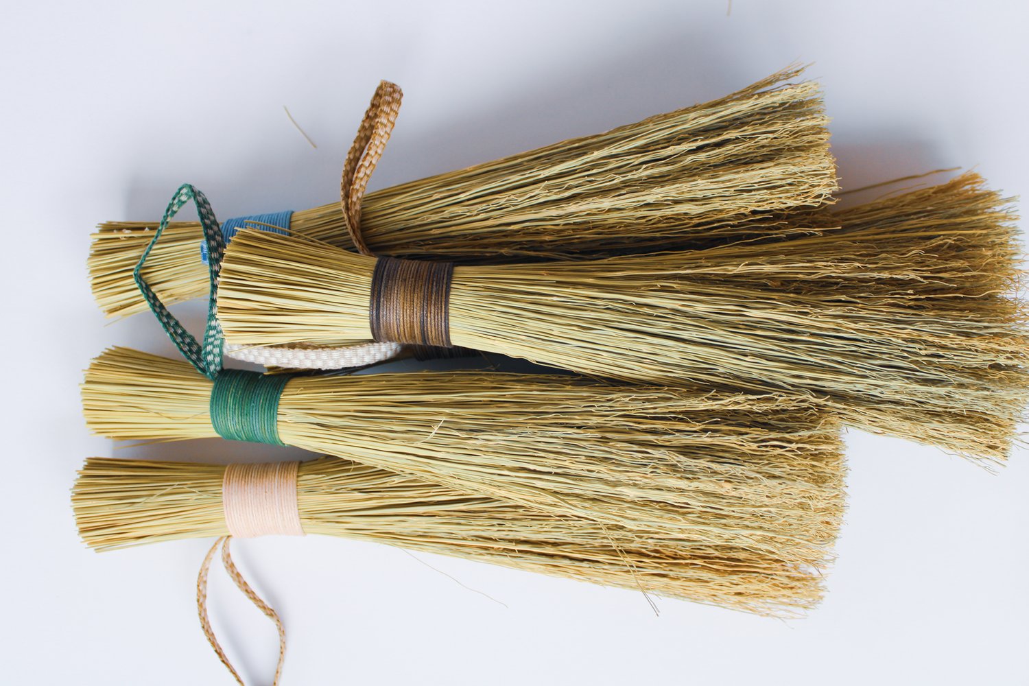 Whisk Hand Broom