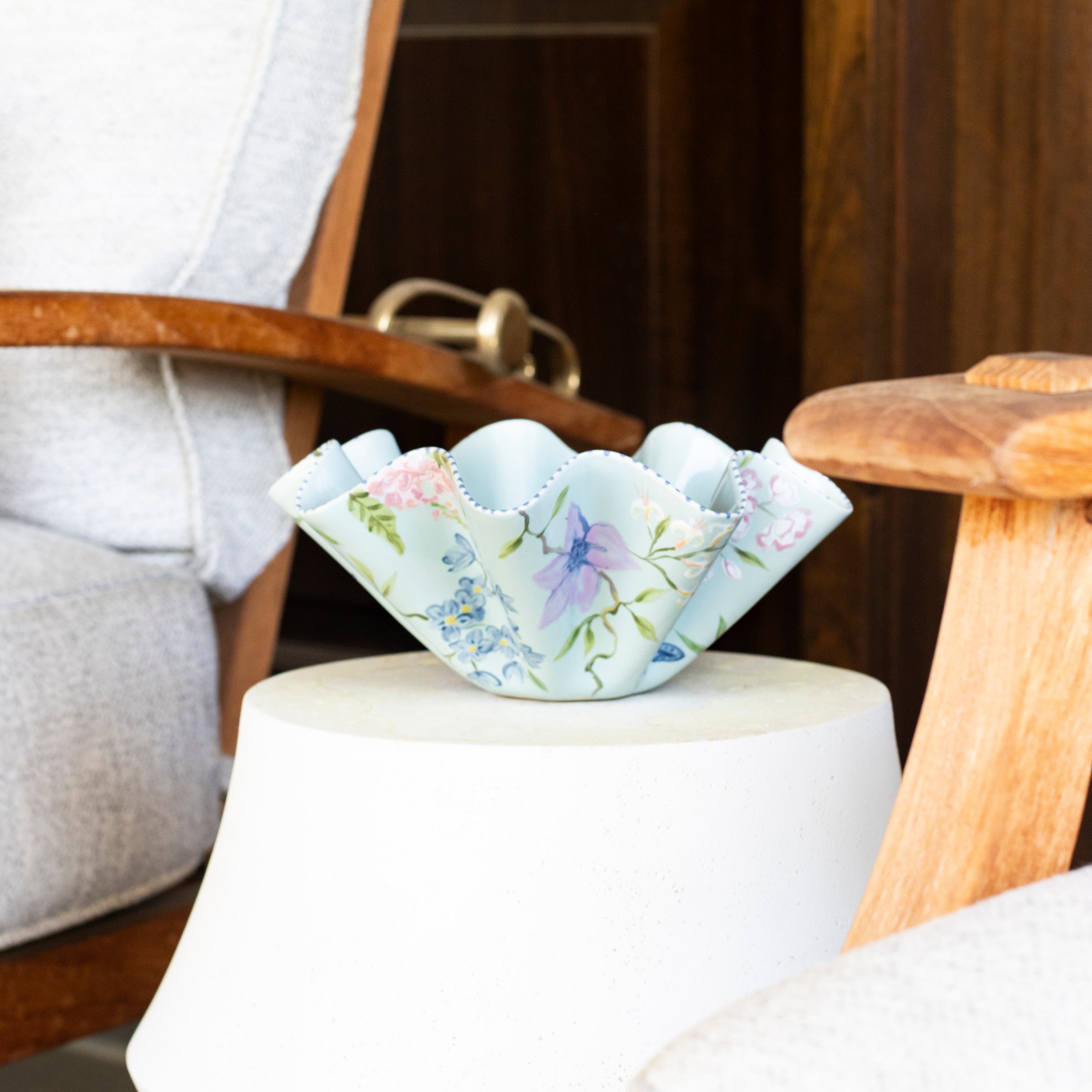 Desirie Southern Chinoiserie Wavy Bowl