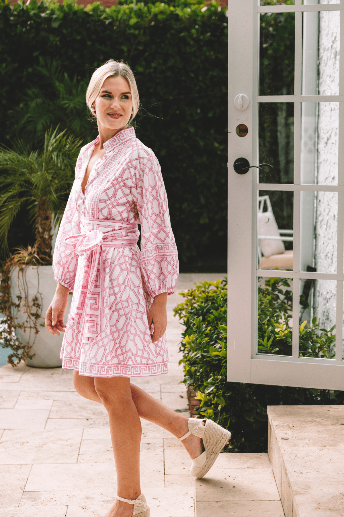 SUE SARTOR Flounce Shorty | Hibiscus Bamboo