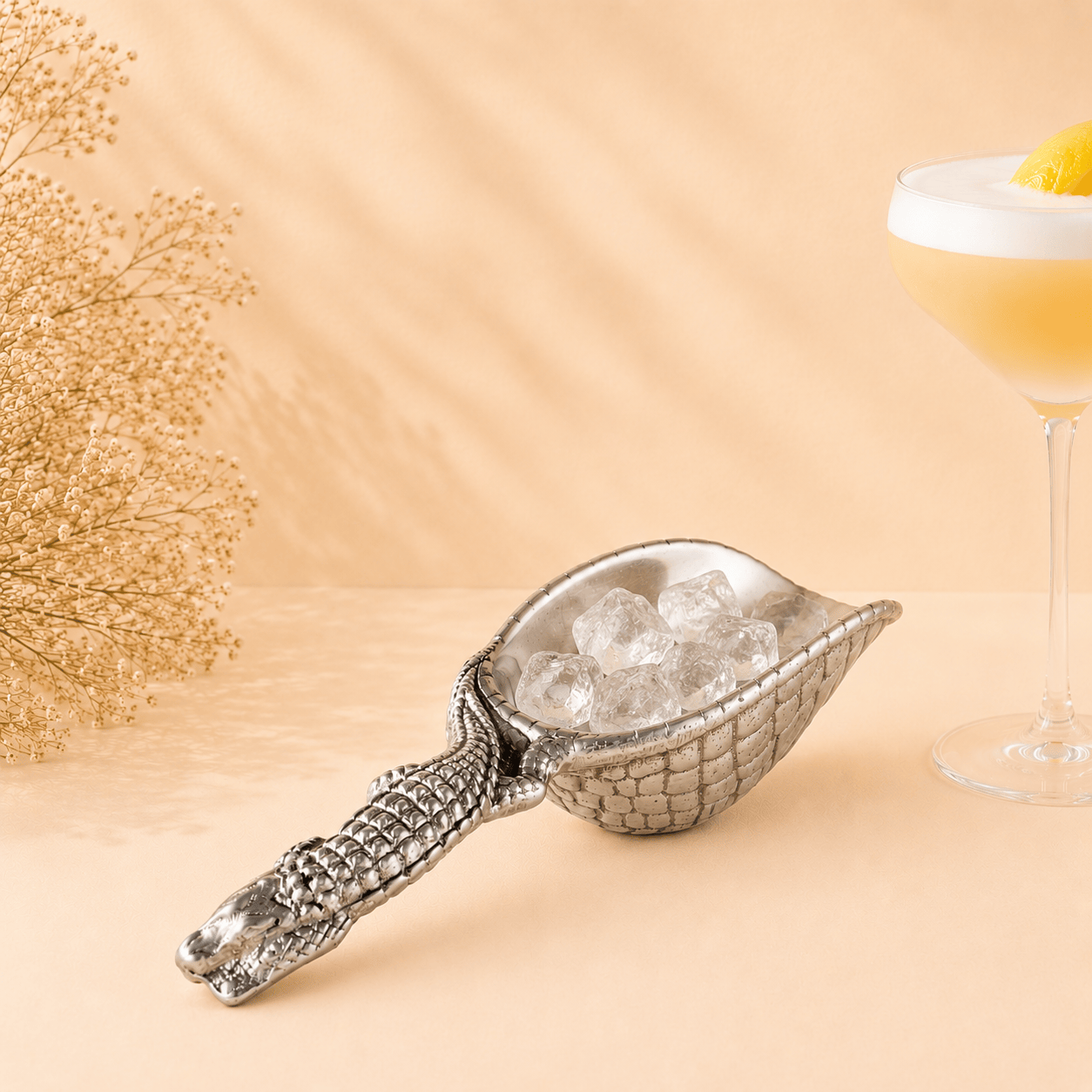 Alligator Ice Scoop