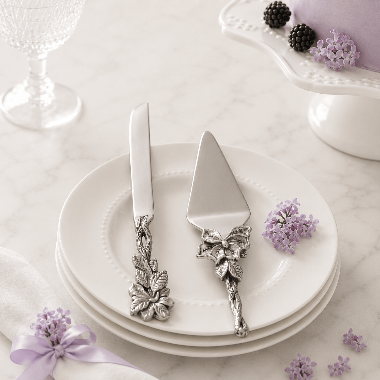 Magnolia Cake Knife and Pie Server