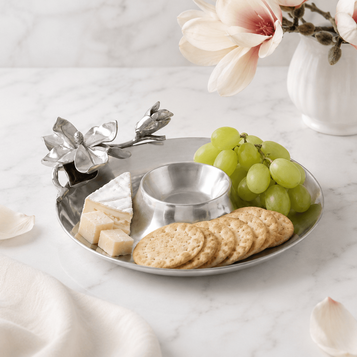 Magnolia Chip and Dip