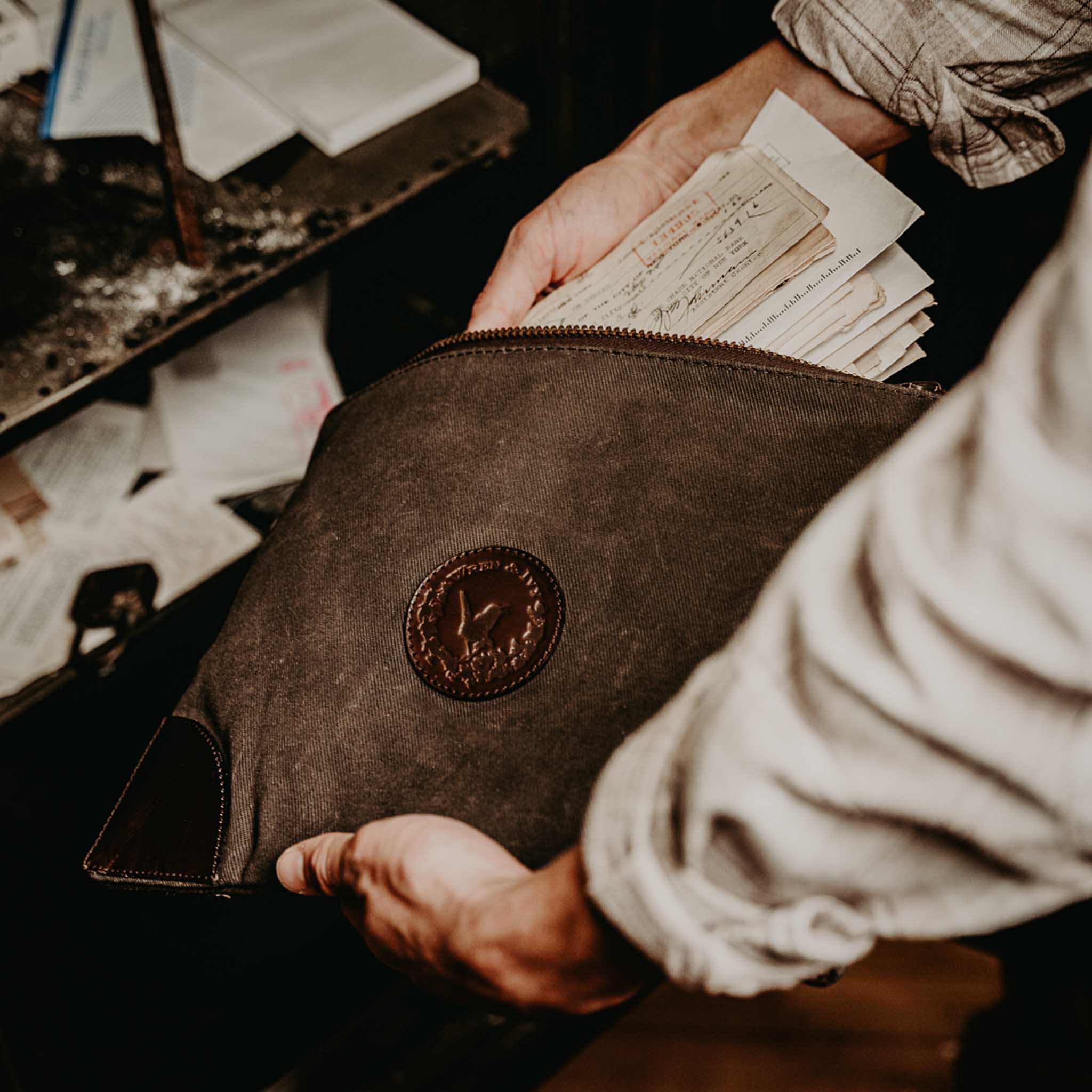 ESSENTIALS BANK BAGS