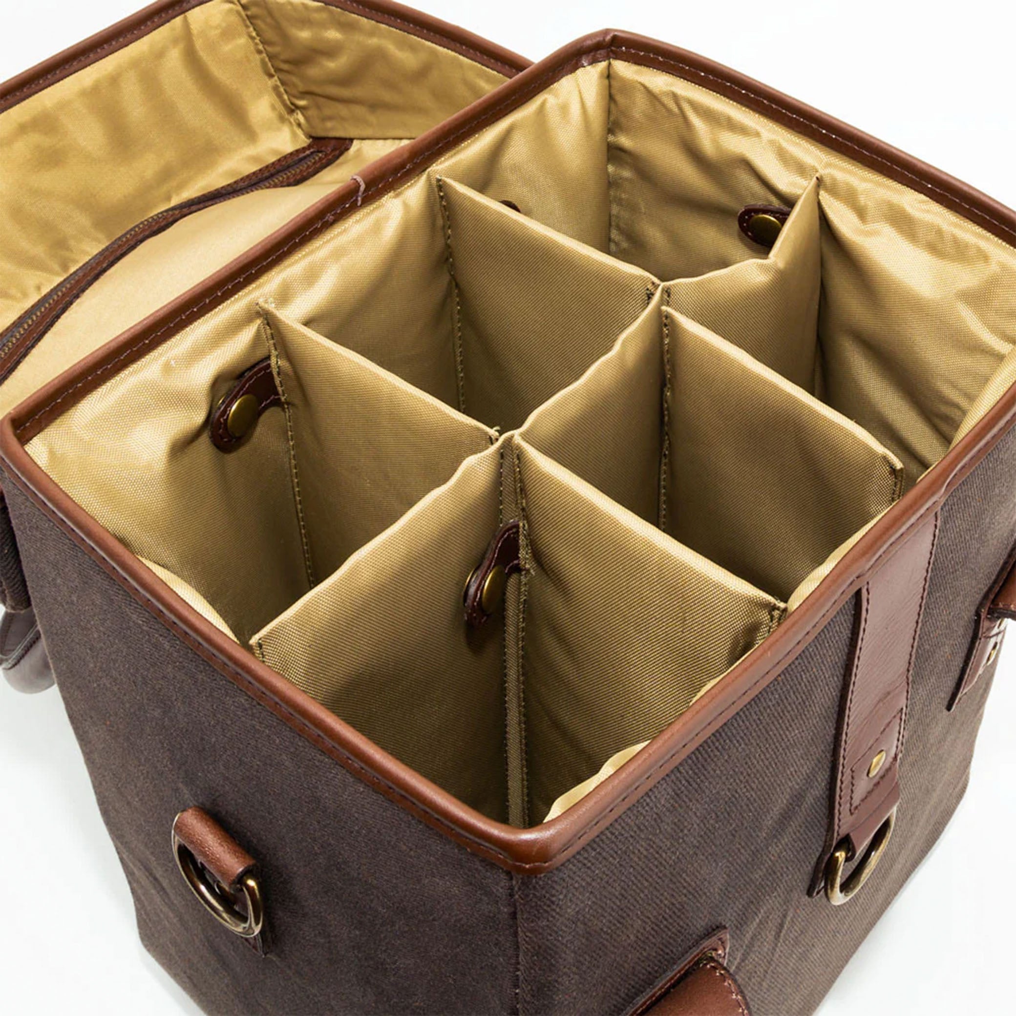 DISTILLER'S TRAVEL CASE