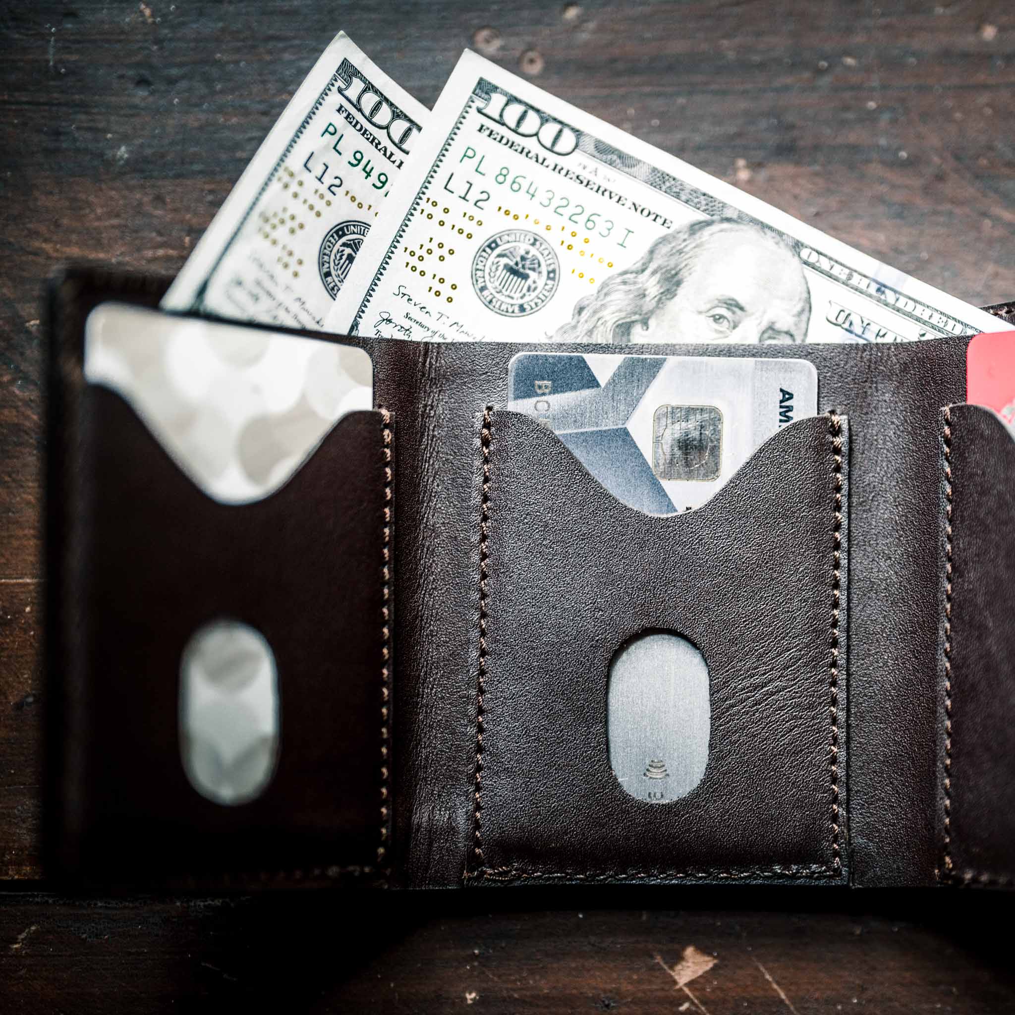 ESSENTIALS TRI-FOLD WALLET
