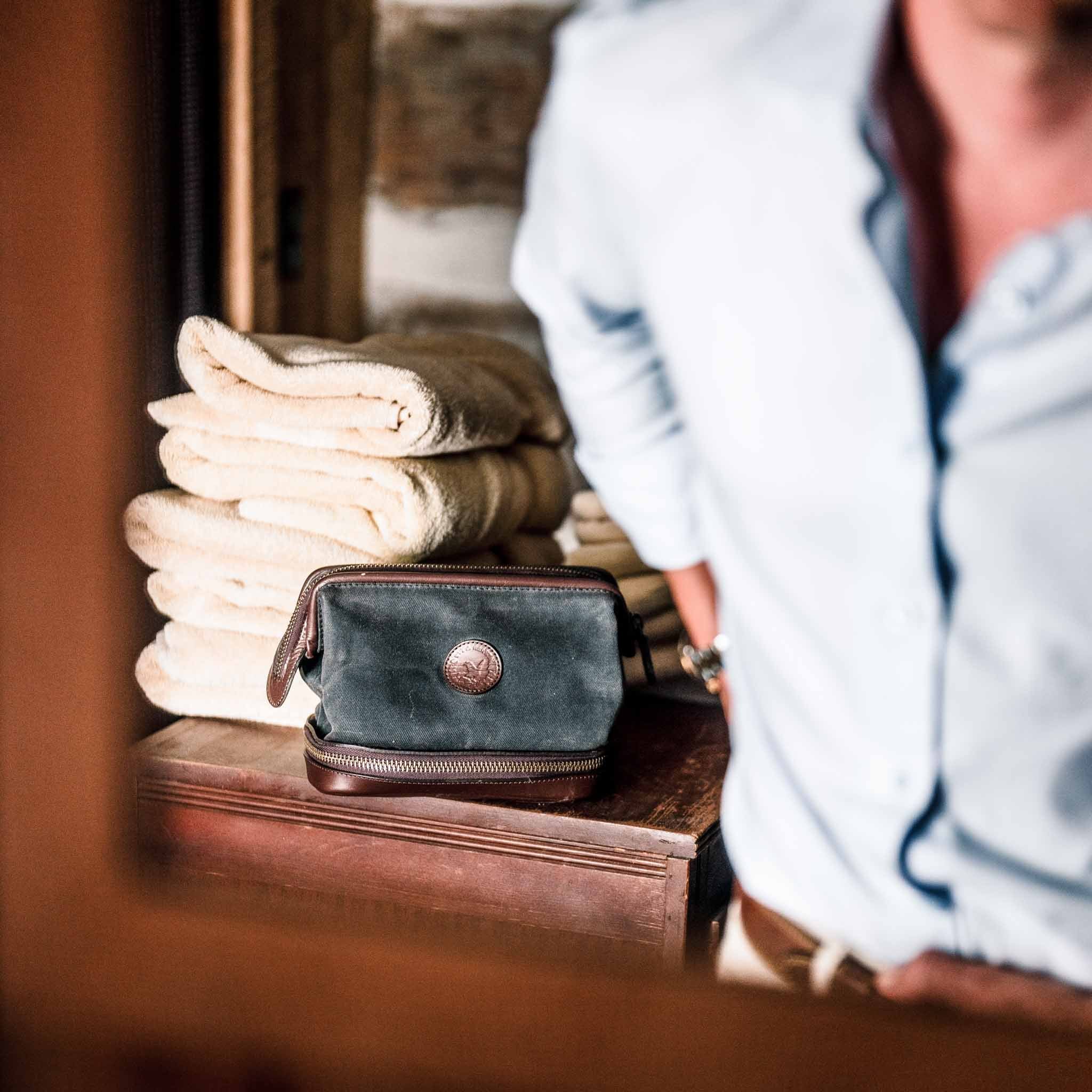 GENTLEMAN'S WASH KIT