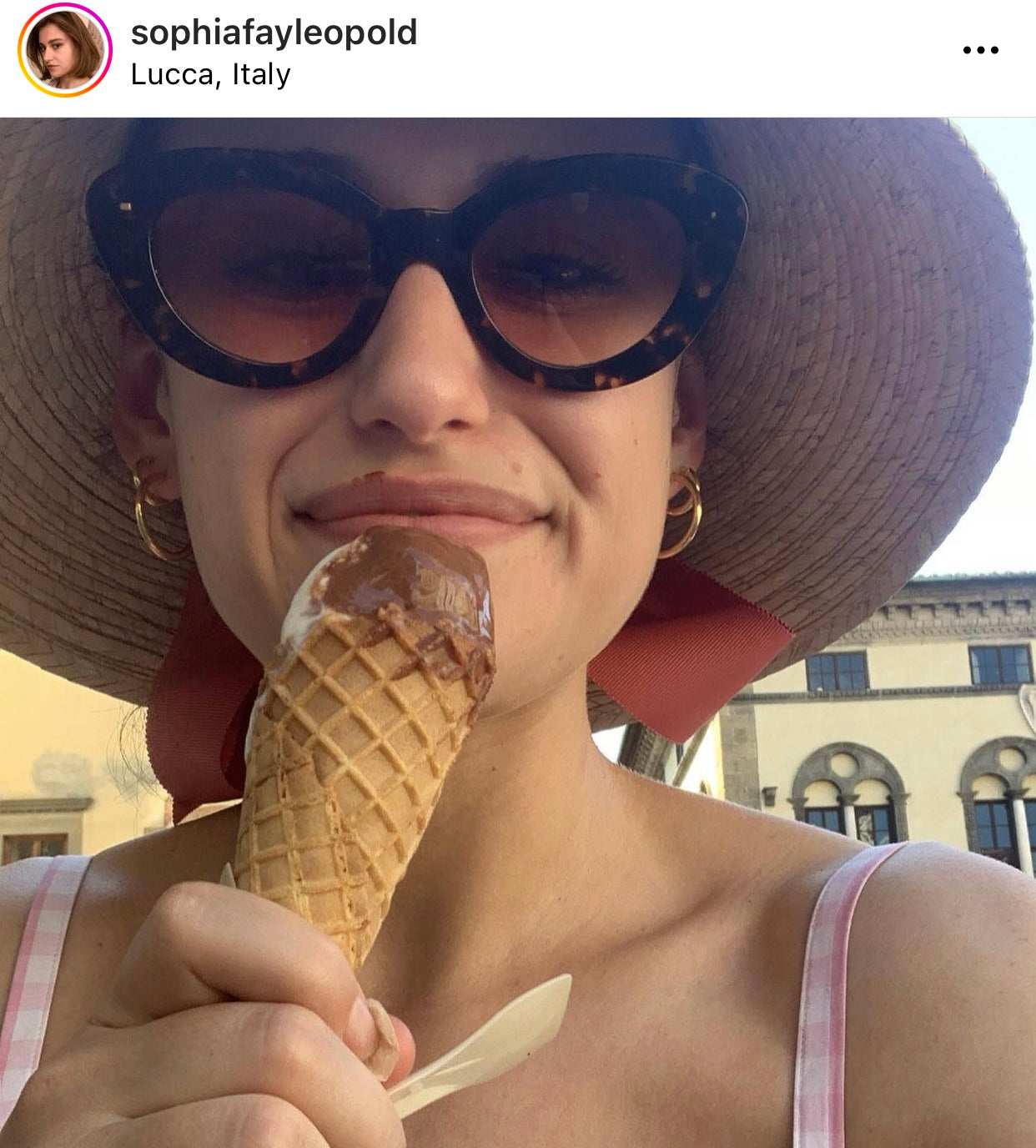 Clematis Bucket Hat - Black Wide & Short Grosgrain Ribbon