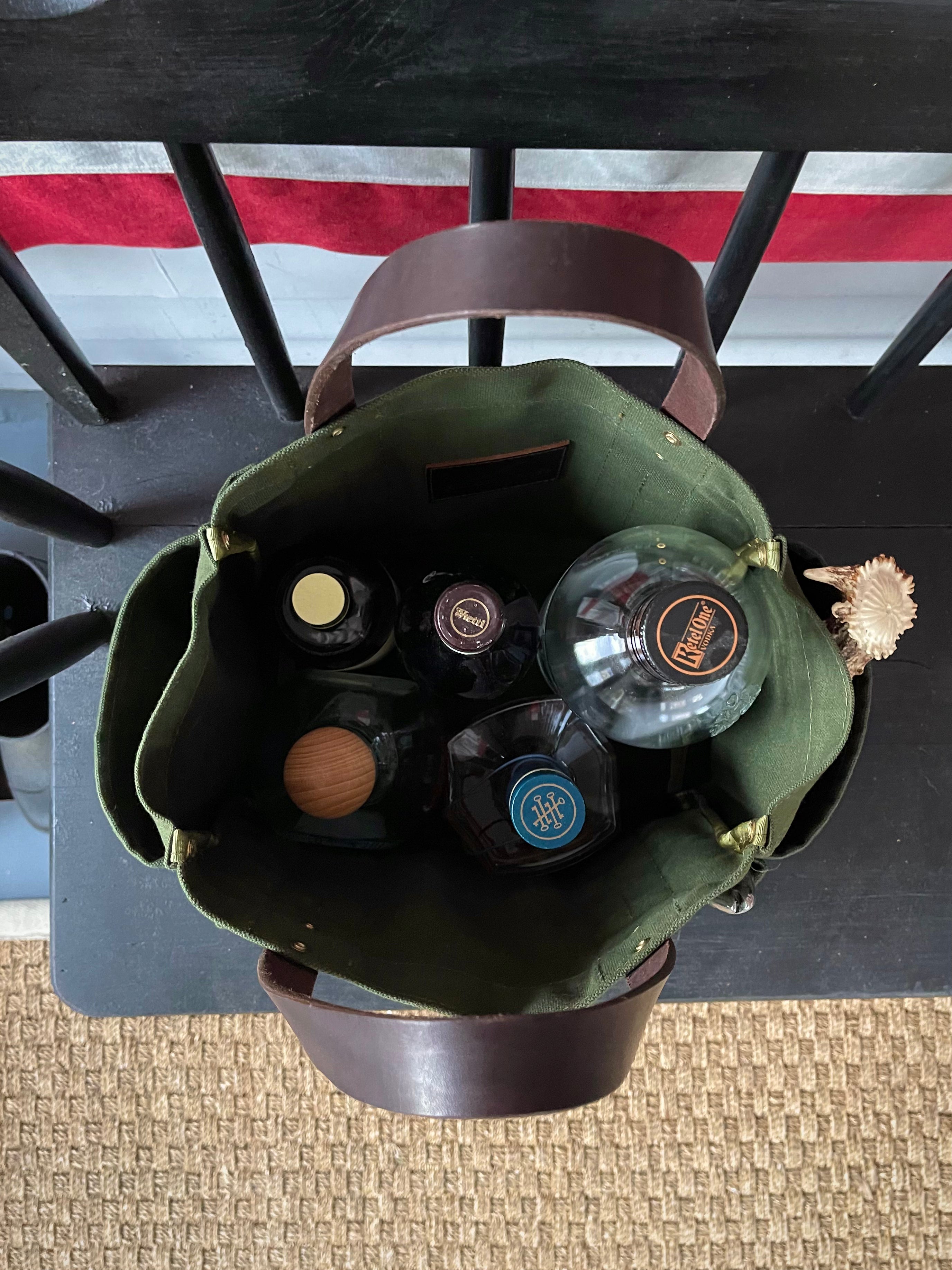 Signature J. Earl & Sons Bar Bag